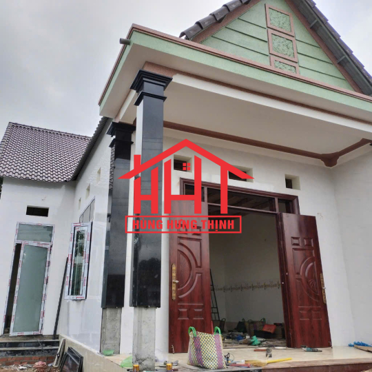 Thi Công Cửa Chính Bằng Thép Vân Gỗ
