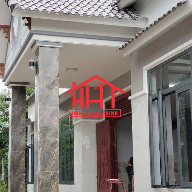 Công Trình Cửa Chính Cho Nhà Mái Thái|THI CÔNG CỬA THÉP VÂN GỖ LÂM ĐỒNG